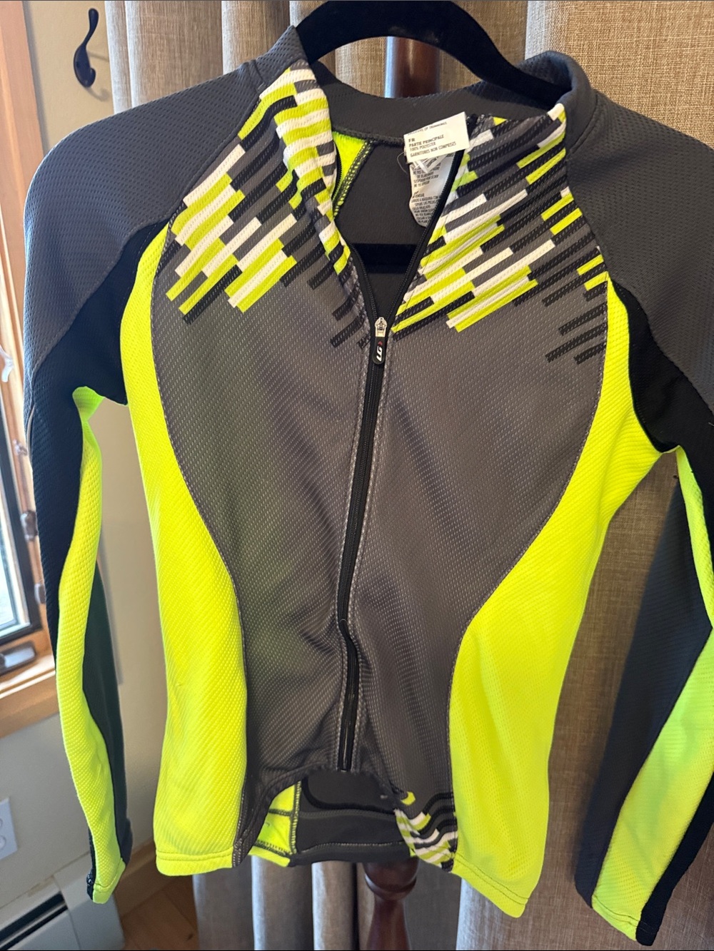 Women's High-Visibility Neon Yellow and Gray Cycling Jacket